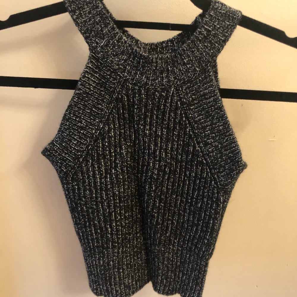 Brandy Melville Sweater Crop Top - One Size